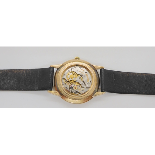 577 - A 9ct gold gents Jaeger le Coultre wristwatch, hallmarked London 1965, diameter 3.2cm, weight with s... 