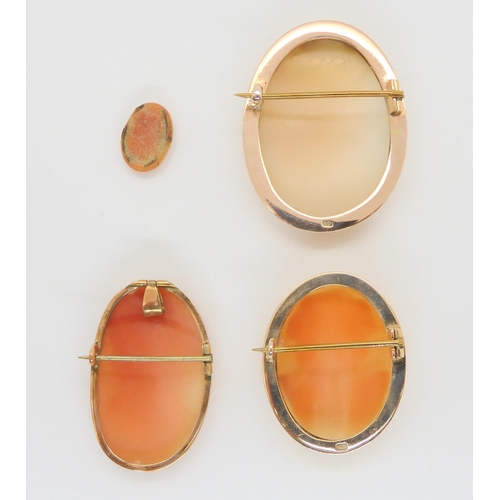 629 - Three 9ct gold mounted cameo brooches together with a loose example for a ring, weight together 24.1... 