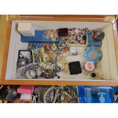 715 - A large collection of vintage and modern costume jewellery and silver in a decorative box