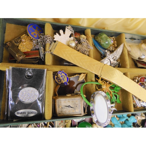 761 - A large collection of vintage costume jewellery, an evening bag and other items