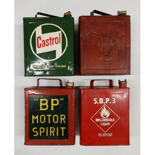 556 - AUTOMOBILIAA BP MOTOR SPIRIT red and green fuel can, a Castrol green fuel can, a SHELL-MEX & BP ... 