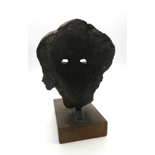 1055 - WILLIAM CROSBIE RSA RGI (1915-1999)HEAD STUDY Clay on wooden plinth, indistinctly inscribed to ... 