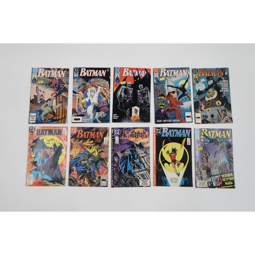 496 - A collection of DC comics including; Detective Comics Batman 282, 293, 312, 330-332, 342-343, 351, 3... 
