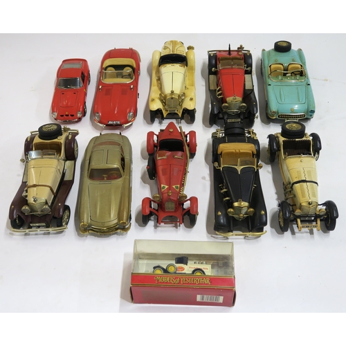 640 - A collection of scale model cars, mostly by Burago,  to include a Jaguar E-type, Mercedes 300 S... 