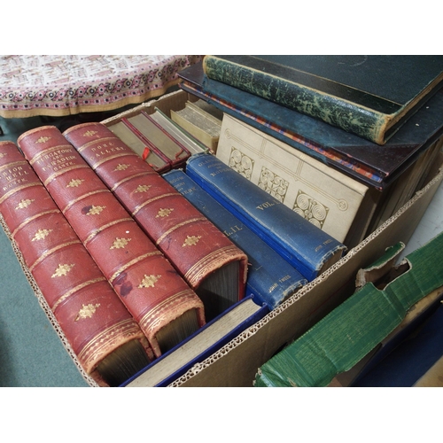 156 - A lot of two boxes of antiquarian books (2)