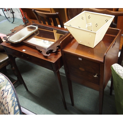 193 - A Victorian single drawer table, Georgian style wall mirror, small frameless mirror, mahogany pot cu... 