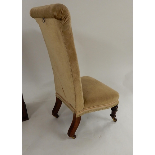5 - A Victorian upholstered Prie Dieu chair on turned mahogany supports