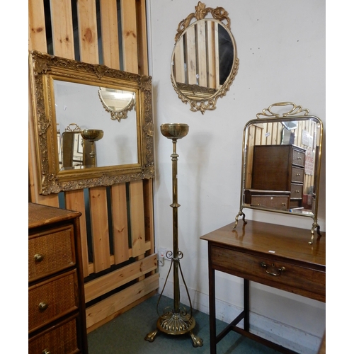 81 - A 19th century brass oil standard lamp base, brass framed fire screen and two gilt framed mirrors (4... 