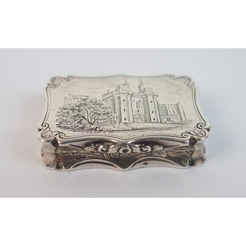 167 - A silver castle top vinaigrette