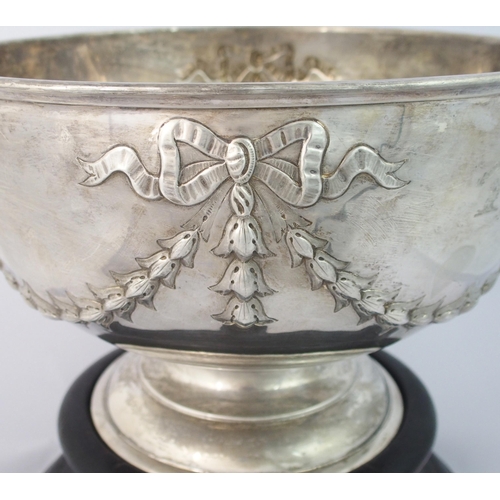 202 - A large silver punch bowl