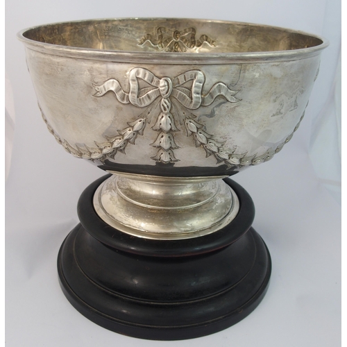 202 - A large silver punch bowl