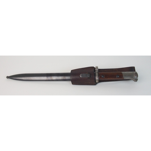 262 - A Czech Lion 1923 - WWII bayonet and scabbard