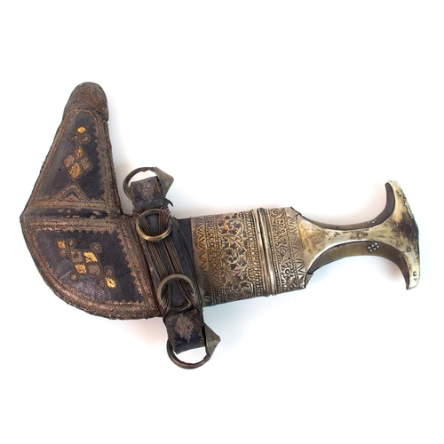 285 - An Arab dagger (Jambiya)