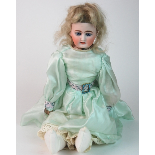 355 - A German bisque-headed doll