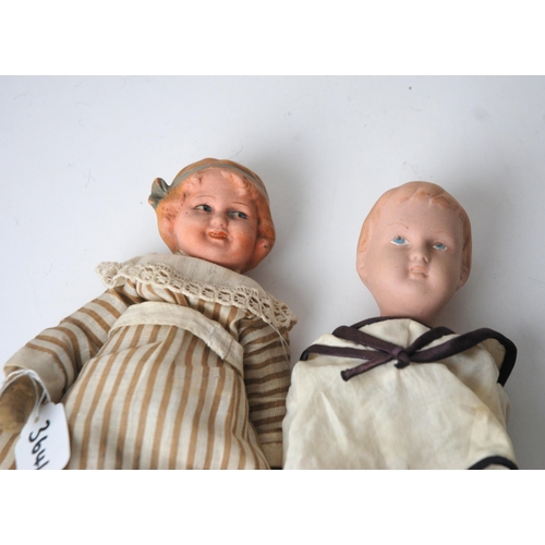 364 - A shoulder head bisque doll