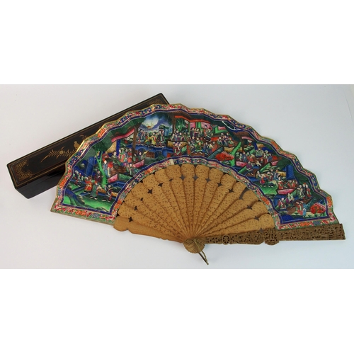 68 - A Chinese export boxwood fan