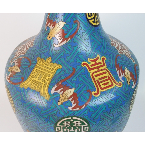 86 - A Chinese cloisonne baluster vase