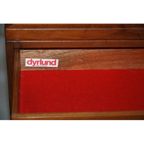 862 - A Byrlund teak drinks cabinet