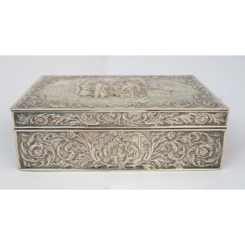 168 - An early 20th Century Dutch silver cigar box