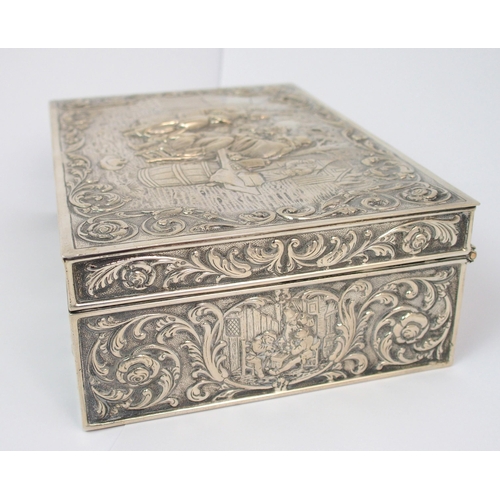 168 - An early 20th Century Dutch silver cigar box