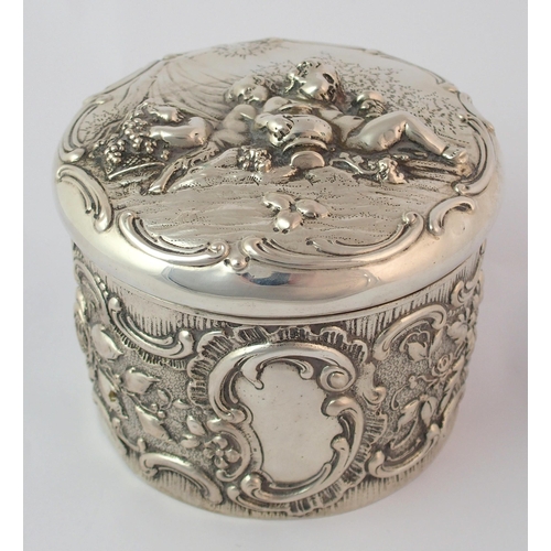 179 - A Continental silver box (possibly Dutch)