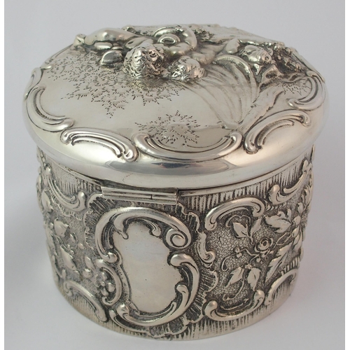 179 - A Continental silver box (possibly Dutch)