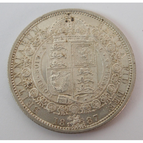 225 - 1887 Queen Victoria Half-Crown