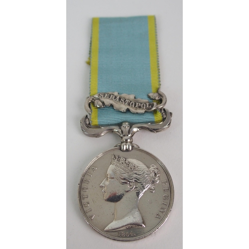 258 - A Victorian Crimea medal