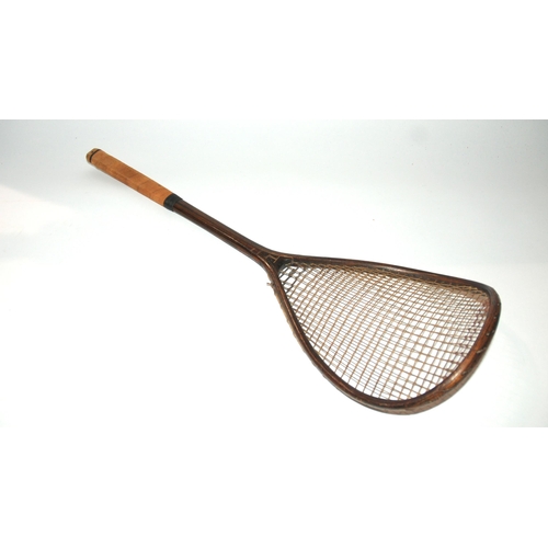 317 - A late Victorian F. H. Ayres tilt-top tennis racket