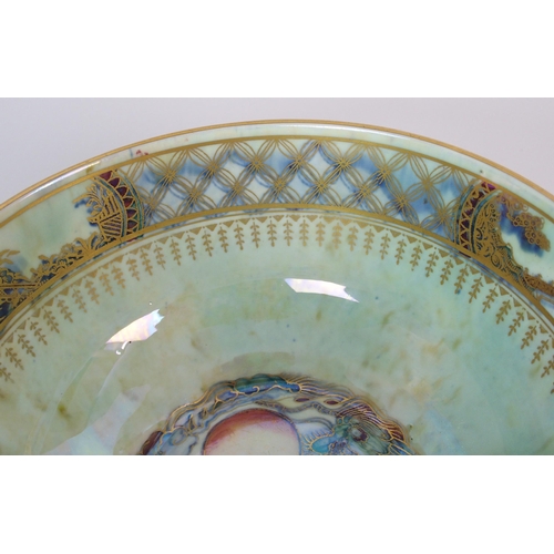 425 - A Wedgwood lustre dragon bowl designed by Daisy Makeig Jones Z4829