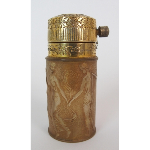 499 - A Lalique sirenes amber perfume atomizer