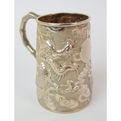 67 - A Chinese silver tankard