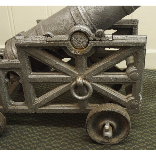 356 - A Victorian cast iron cannon