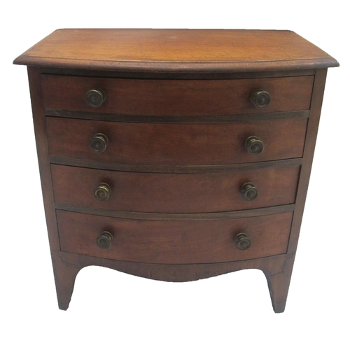 360 - A Georgian mahogany small bowfront chest