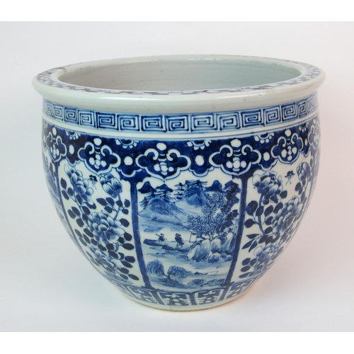 63 - A Chinese blue and white jardiniere