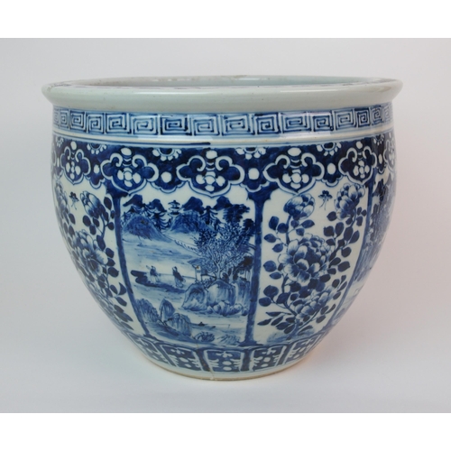 63 - A Chinese blue and white jardiniere