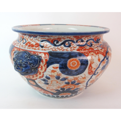 89 - An Imari jardiniere