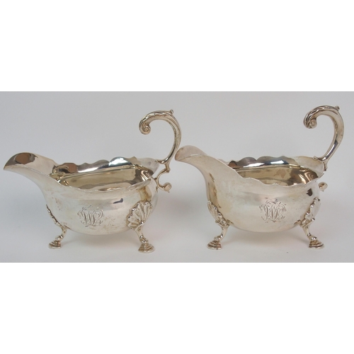 287 - A pair of 18th Century sauceboats