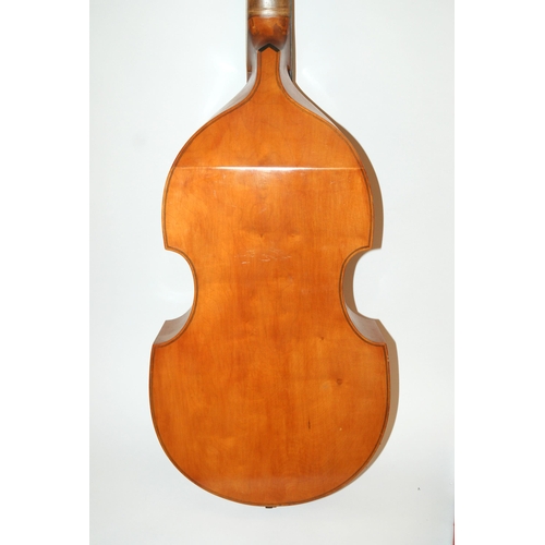 391 - A 20th Century viola with Holden paper label