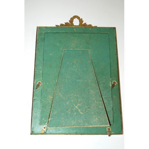 404 - A Victorian gilt-brass photograph frame