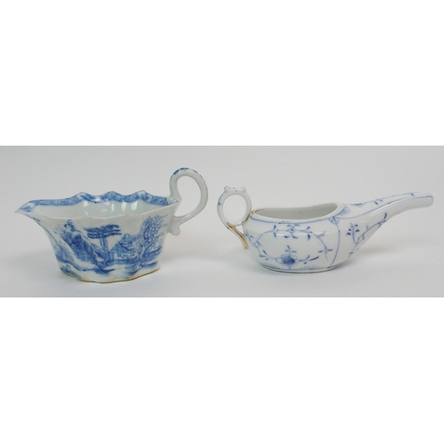 576 - A collection of 18th and 19th Century porcelain