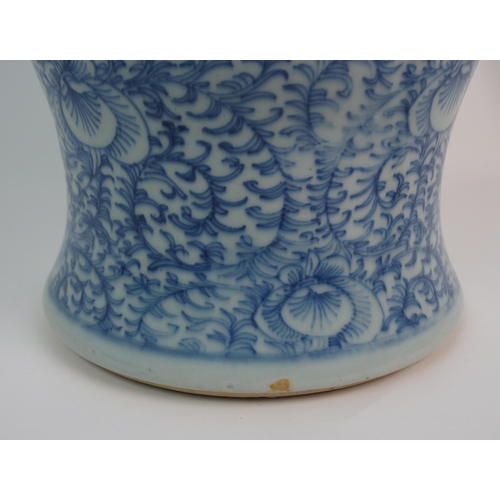 64 - A Chinese blue and white tea jar