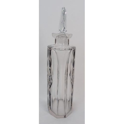 646 - A French Art Deco style liqueur set