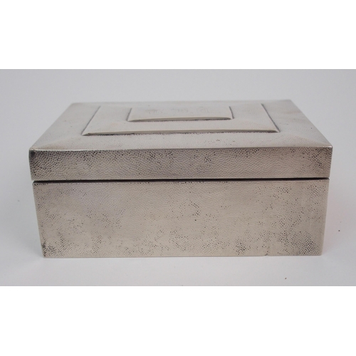 33 - A CHINESE SILVER CIGARETTE BOX