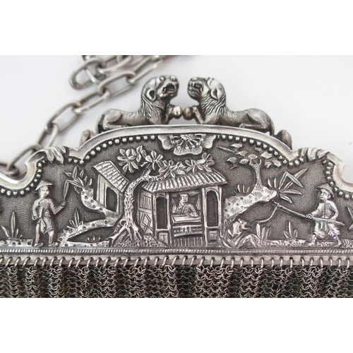 66 - A CHINESE SILVER EVENING BAG