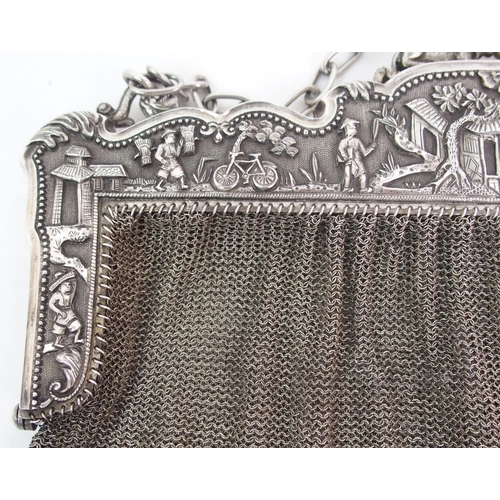 66 - A CHINESE SILVER EVENING BAG