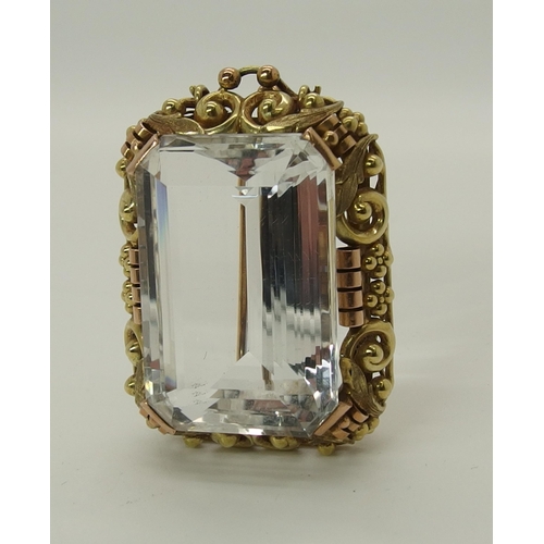 669 - A ROCK CRYSTAL BROOCH IN THE JUGENSTIL STYLE