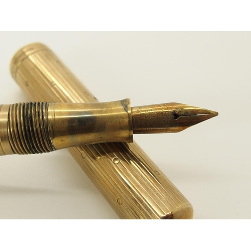 670 - A 9CT GOLD WATERMAN'S IDEAL FOUNTAIN PEN