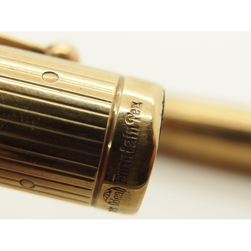 670 - A 9CT GOLD WATERMAN'S IDEAL FOUNTAIN PEN