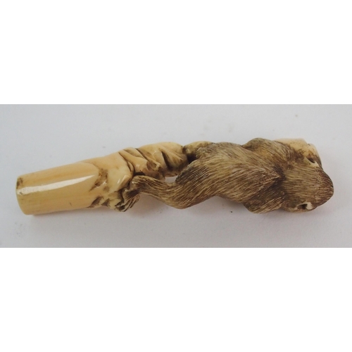 73 - A JAPANESE IVORY PARASOL HANDLE